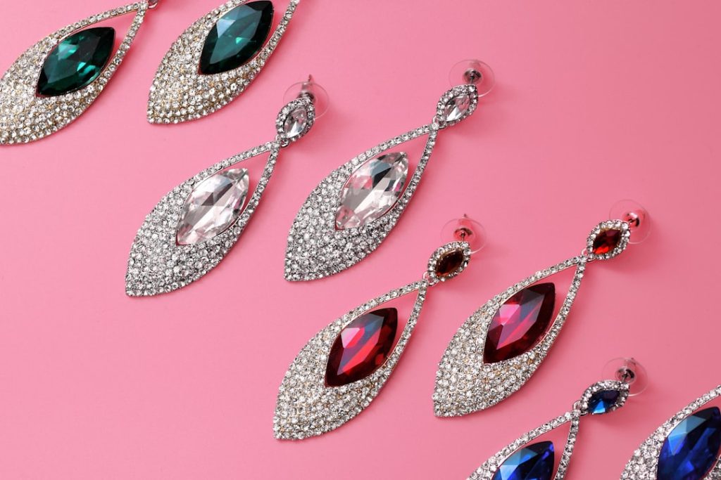 pair-of-silver-earring-lot-gkbfufna-9i